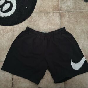 Nike short